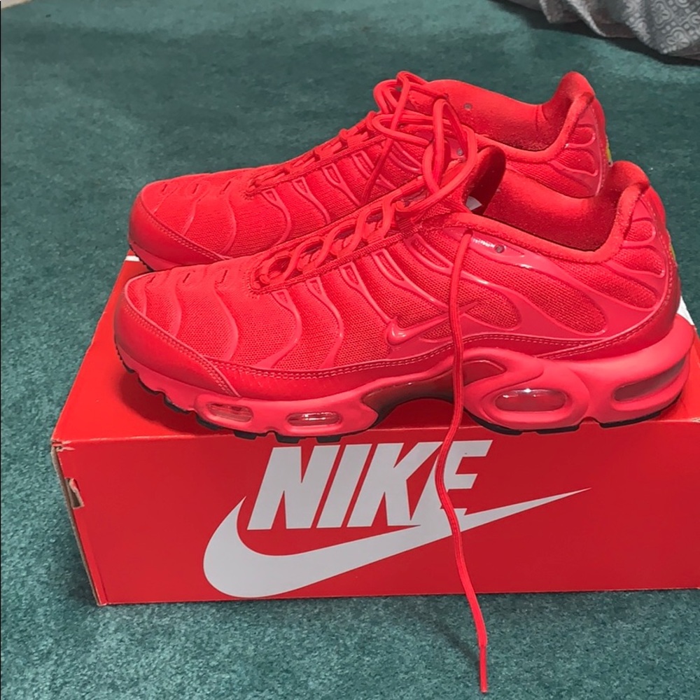 NIKE Air max TN worn once